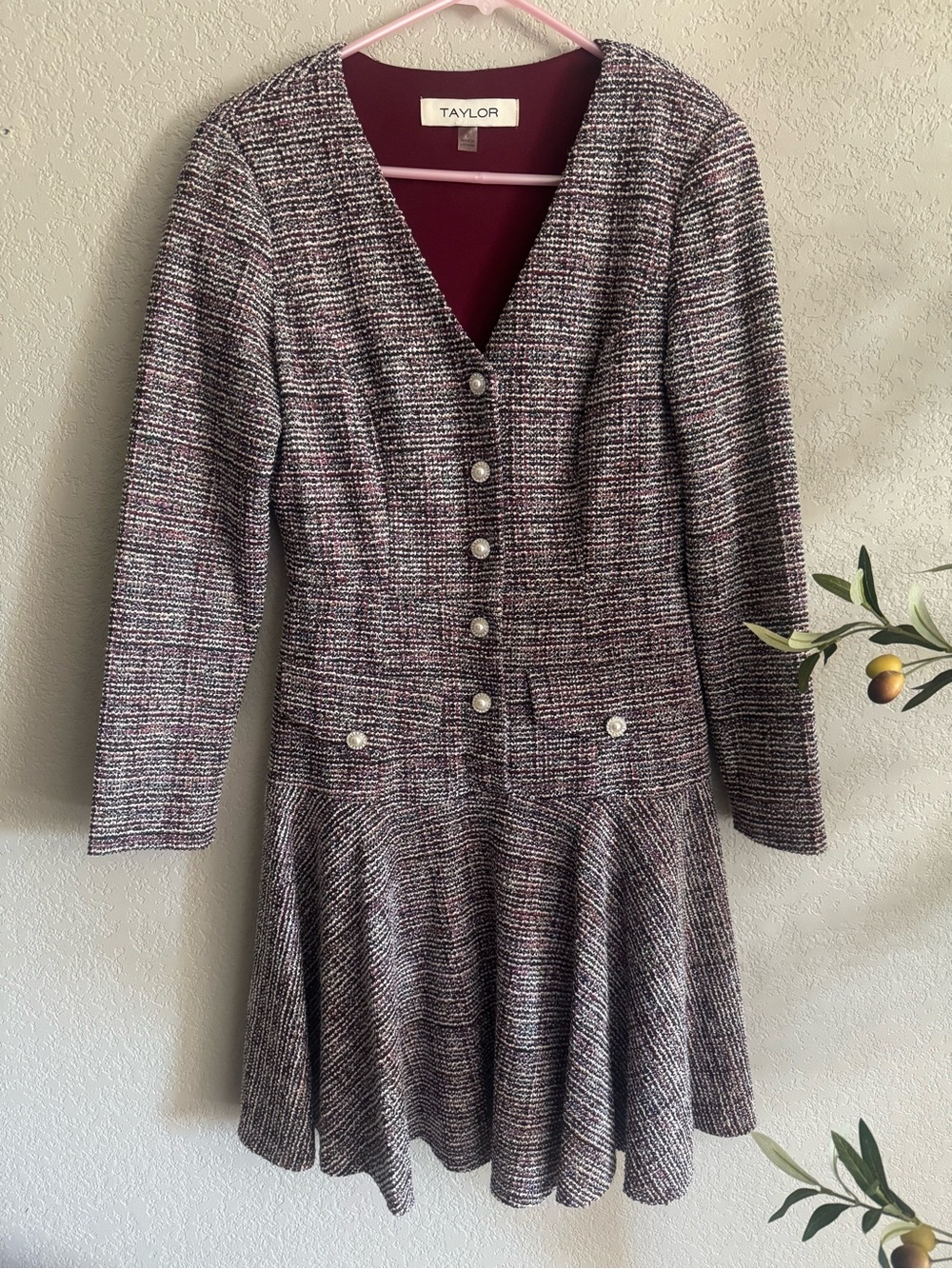Taylor Women's Tweed V-Neck Button Front Dress in Burgundy Mix